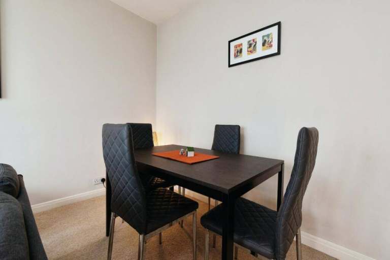 🌹Lovely Double Room | Couples are Welcome📍Turnpike Lane (Zone 3)