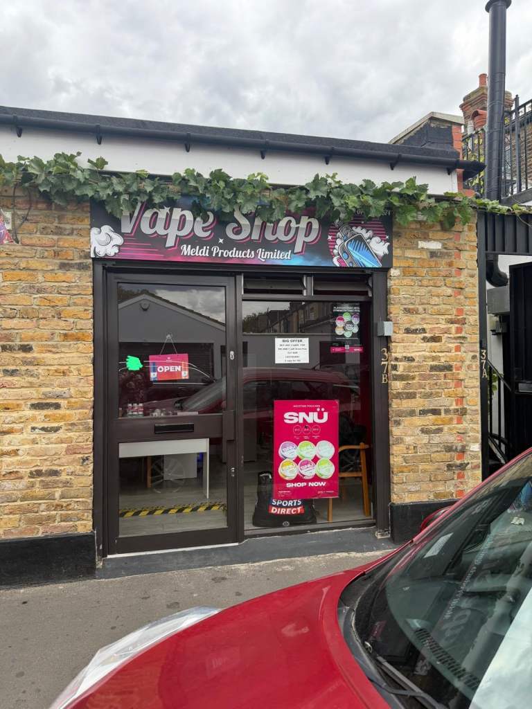Commercial Unit To Let – Seven Kings – £750 PCM