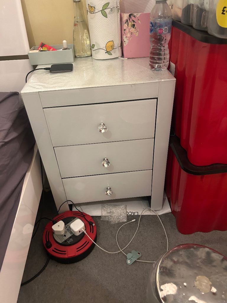 Grey Mirrored Bedside Table with 3 Drawers – Good Condition