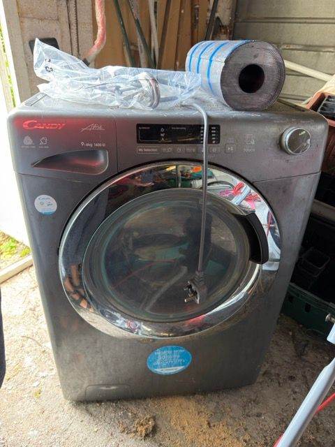 Candy Washing Machine – Grey, Fair Condition