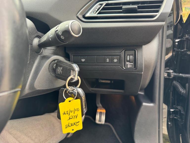 2020 Peugeot 308 1.5 BlueHDi Tech Edition Euro 6 (s/s) 5dr HATCHBACK Diesel Manual