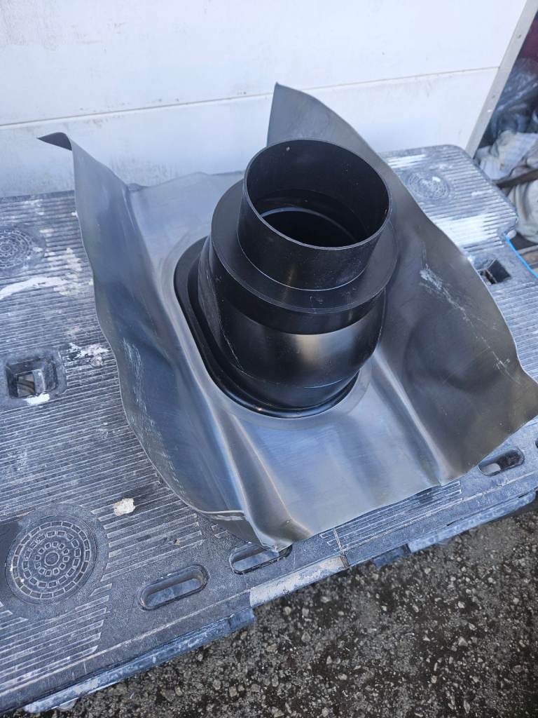 Idea boiler flue roof slate