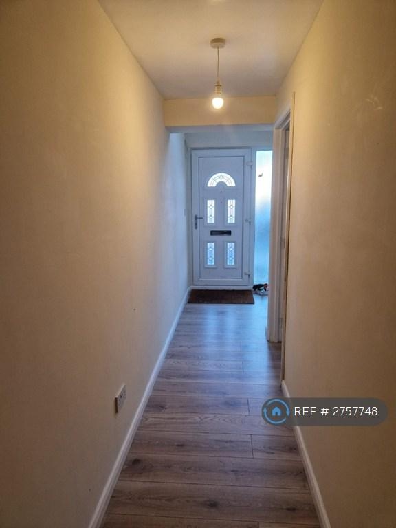 4 bedroom house in Mullen Avenue, Downs Barn, Milton Keynes, MK14 (4 bed) (#2757748)