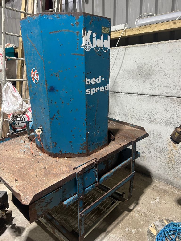 Kidd straw chopper. 