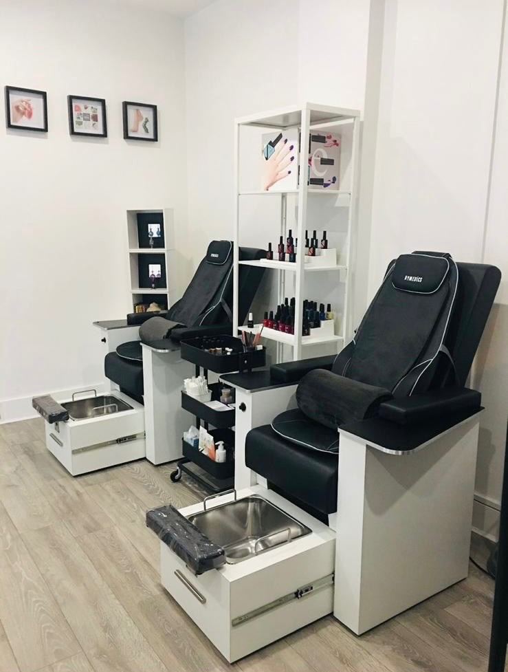 Pedicure Chairs x2