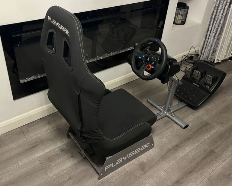 image for Playseat Evolution ActiFit Racing Seat + Logitech G29