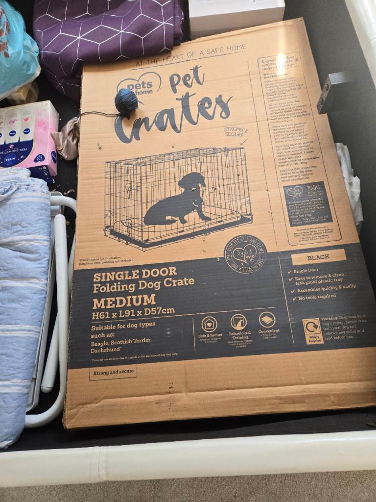 Dog cage 