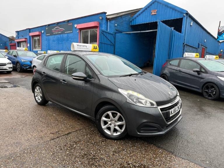 2016 Peugeot 208 1.2 PureTech Active Hatchback 5dr Petrol Manual Euro 6 (82 ps) Hatchback Petrol ...