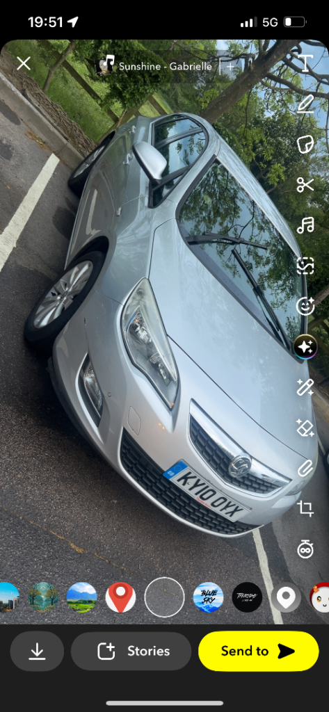 Vauxhall Astra 1.6 2011 spares or repair 