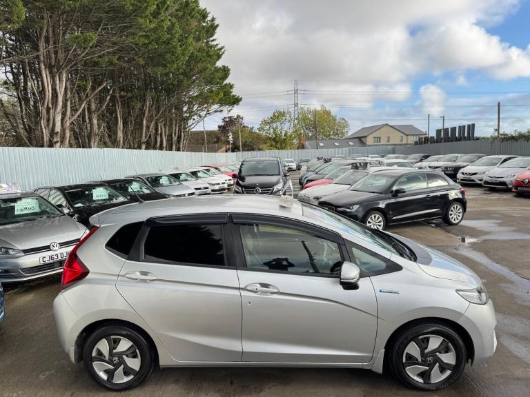 2025 Honda Fit JAZZ 1.5 HYBRID AUTO Hatchback PETROL Automatic