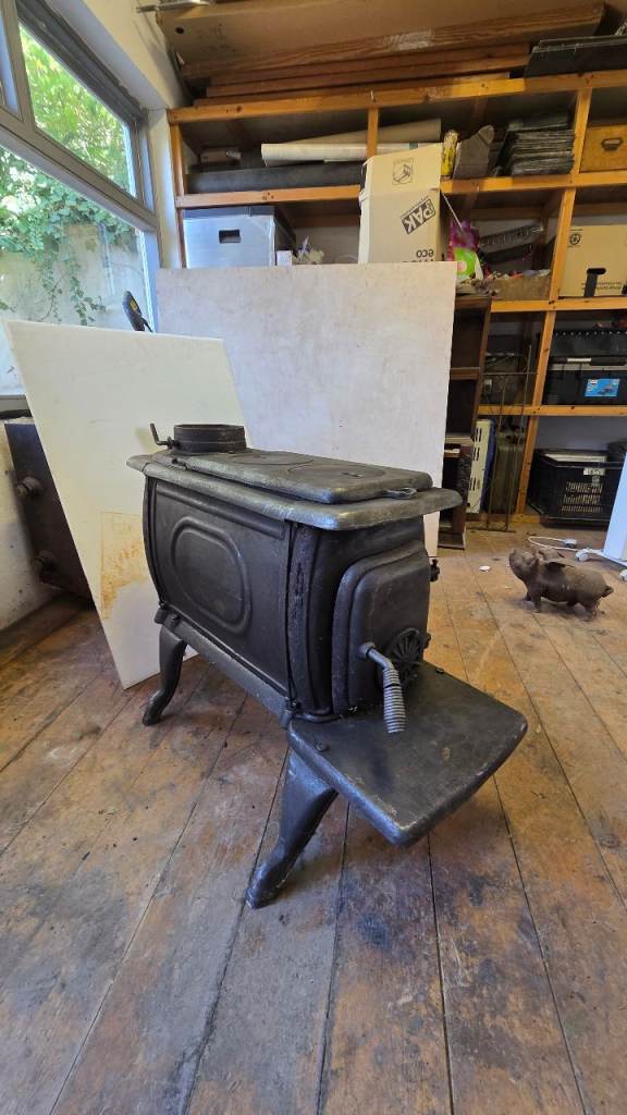 Cast Iron Wood Burner Stove, Good Condition