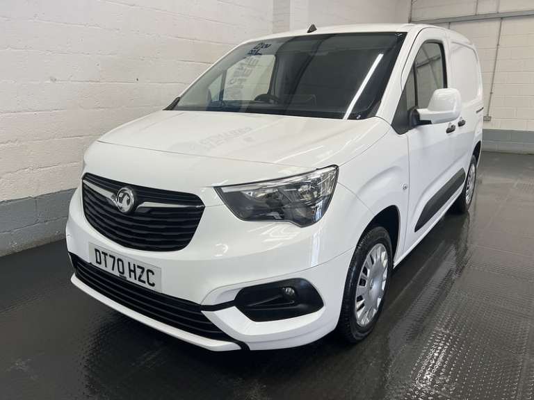 2021 Vauxhall Combo 2300 1.5 Turbo D 100ps H1 Sportive Van PANEL VAN DIESEL Manual