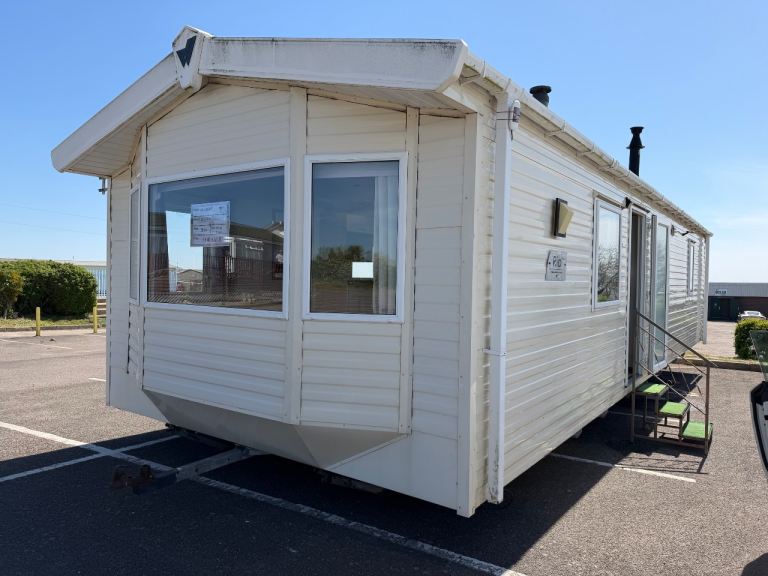 Static caravan for sale at Porthkerry Leisure Park near Barry 