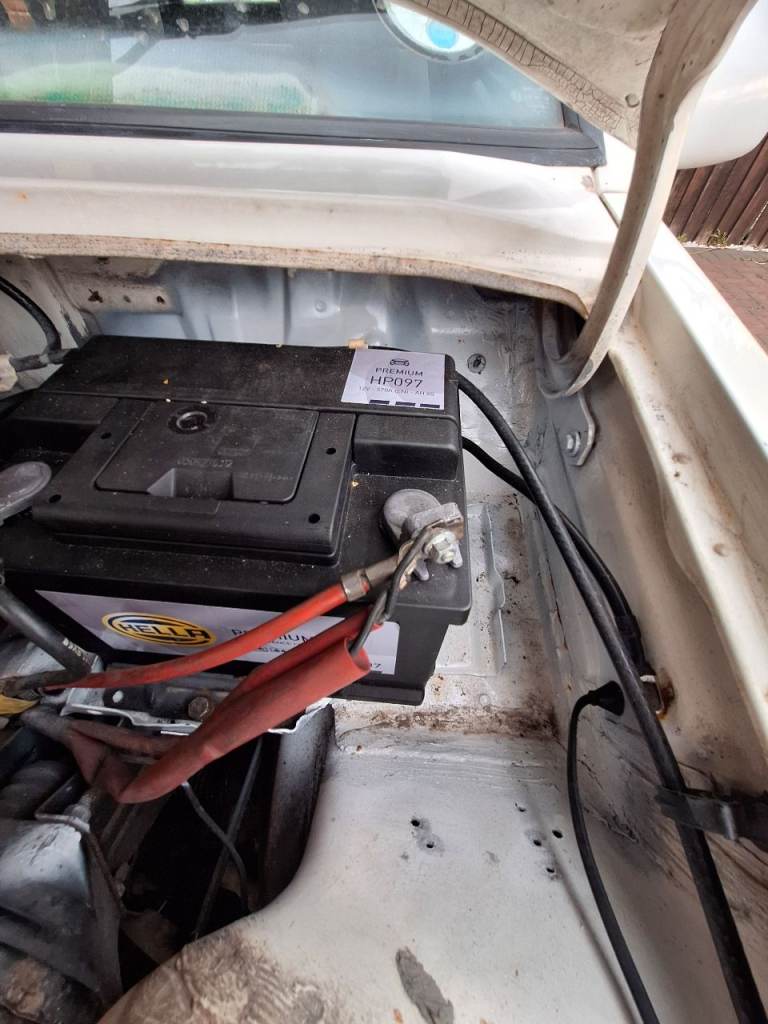 Ford, ESCORT, Convertible, 1990, Manual, 1597 (cc), 2 doors
