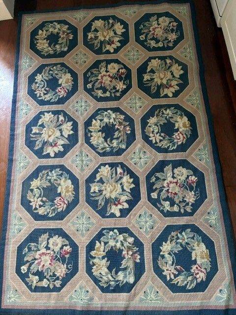 Large Blue Floral Patterned Carpet Rug – Good Condition