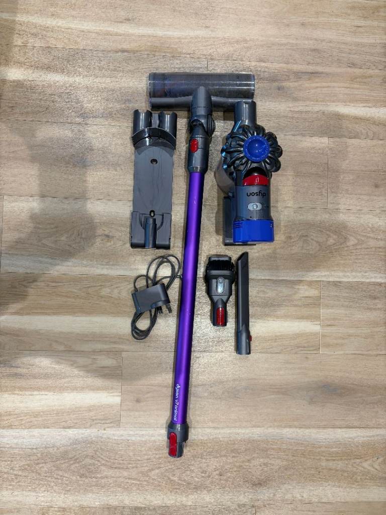 DYSON V7 Animal Cordless Vacuum Cleaner