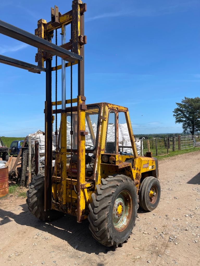 sambrone roughterrain forklift 