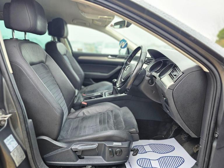 2015 Volkswagen Passat 2.0 TDI GT 5dr ESTATE DIESEL Manual