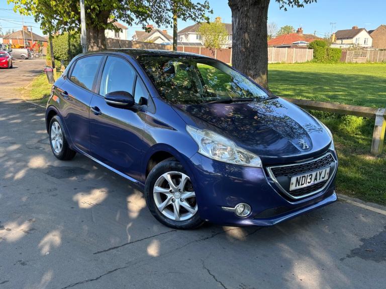 2013 Peugeot 208 1.2 VTi Active 5dr HATCHBACK Petrol Manual