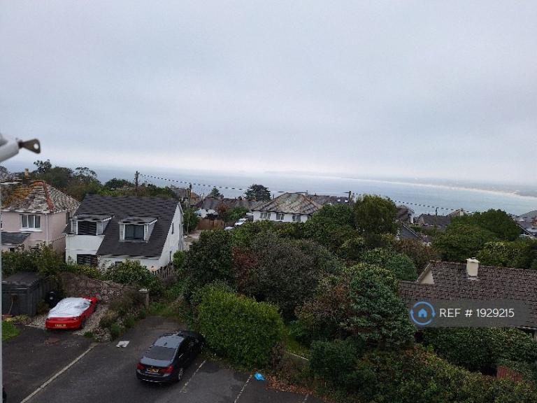 2 bedroom flat in Polwithen Court, St Ives, TR26 (2 bed) (#1929215)