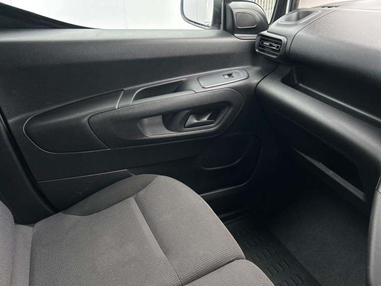 2022 Citroen Berlingo 1.5 BlueHDi 1000 Driver M Pro Panel Van 5dr Diesel Manual SWB Euro 6 (s/s) ...