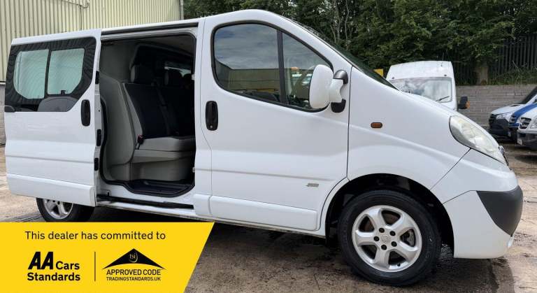 2014 Vauxhall Vivaro 2.0 2900 CDTi Sportive Crew Van 5dr Diesel Manual FWD L1 (195 g/km, 113 bhp ...