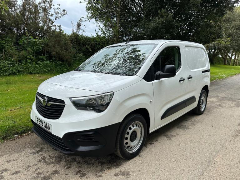 2019 VAUXHALL COMBO CARGO L1 1.6 TURBO D 100BHP SWB VAN - ONLY 53000 MILES!!