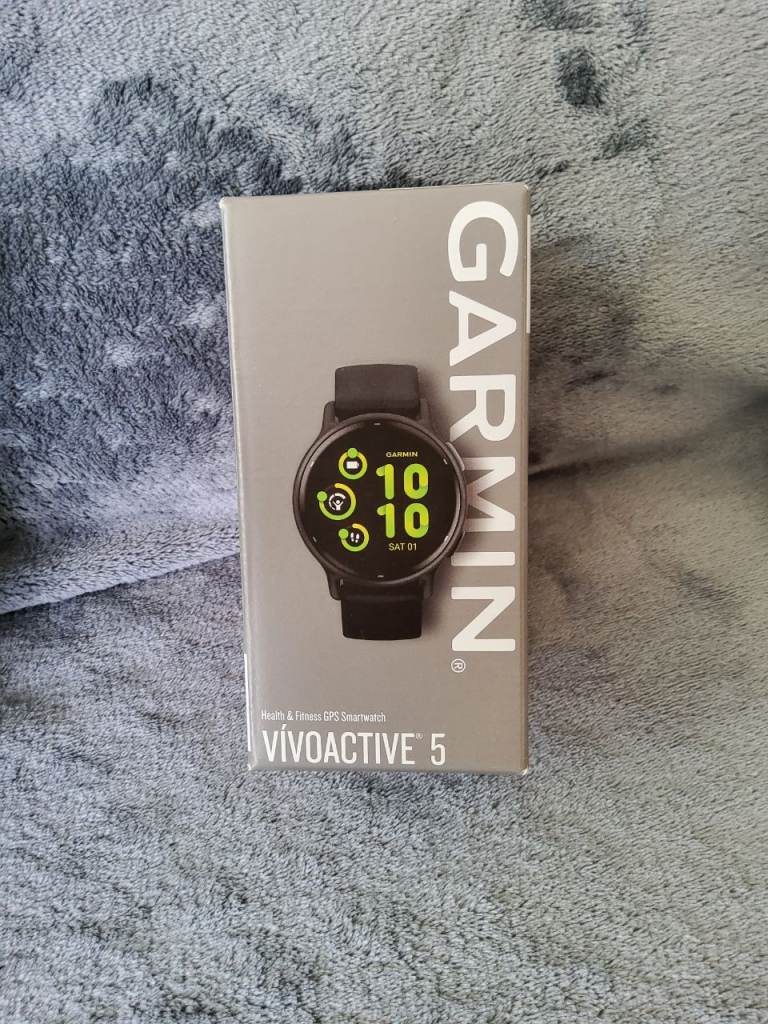Garmin Vivoactive 5 GPS  smartwatch.