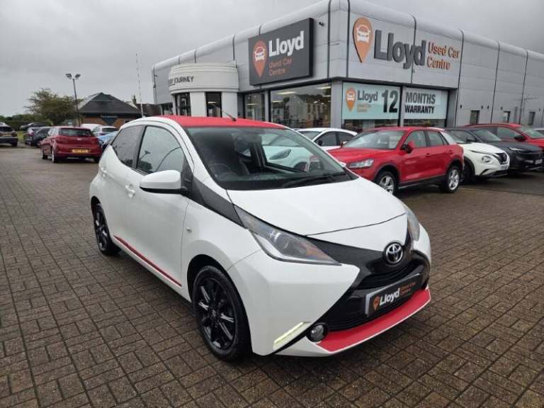 TOYOTA AYGO 1.0 VVT-i X-Press 5dr