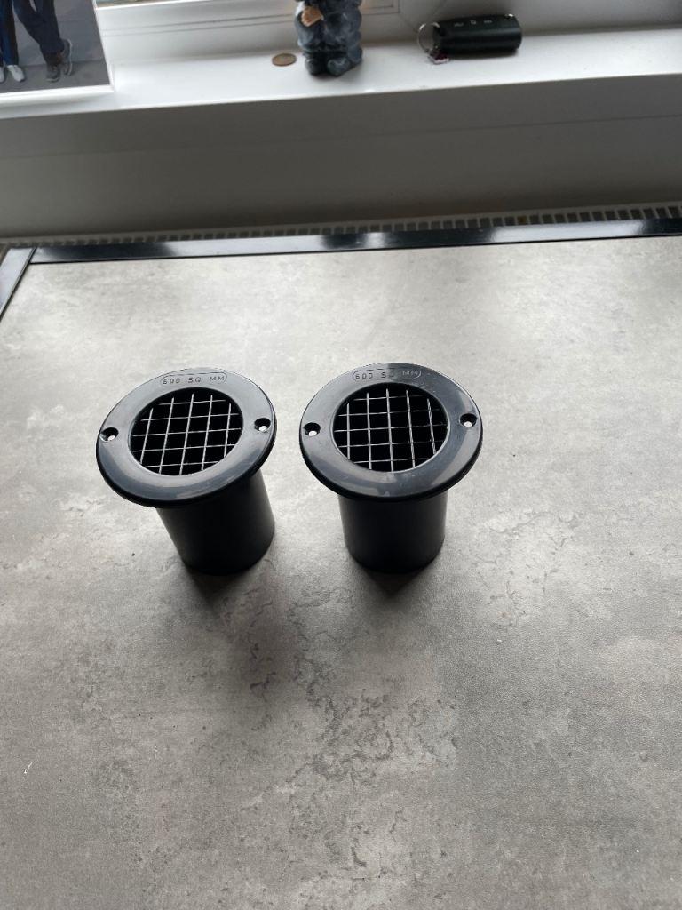 Floor vents