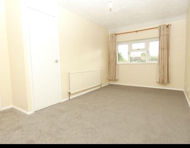 Double Room for rent in Stevenage 