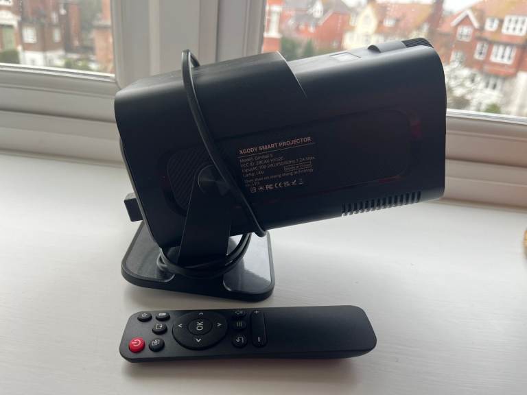 Smart Mini Projector Gimbal5 Android Full HD Projector 4K WiFi Bluetooth Home Movie TV Projector