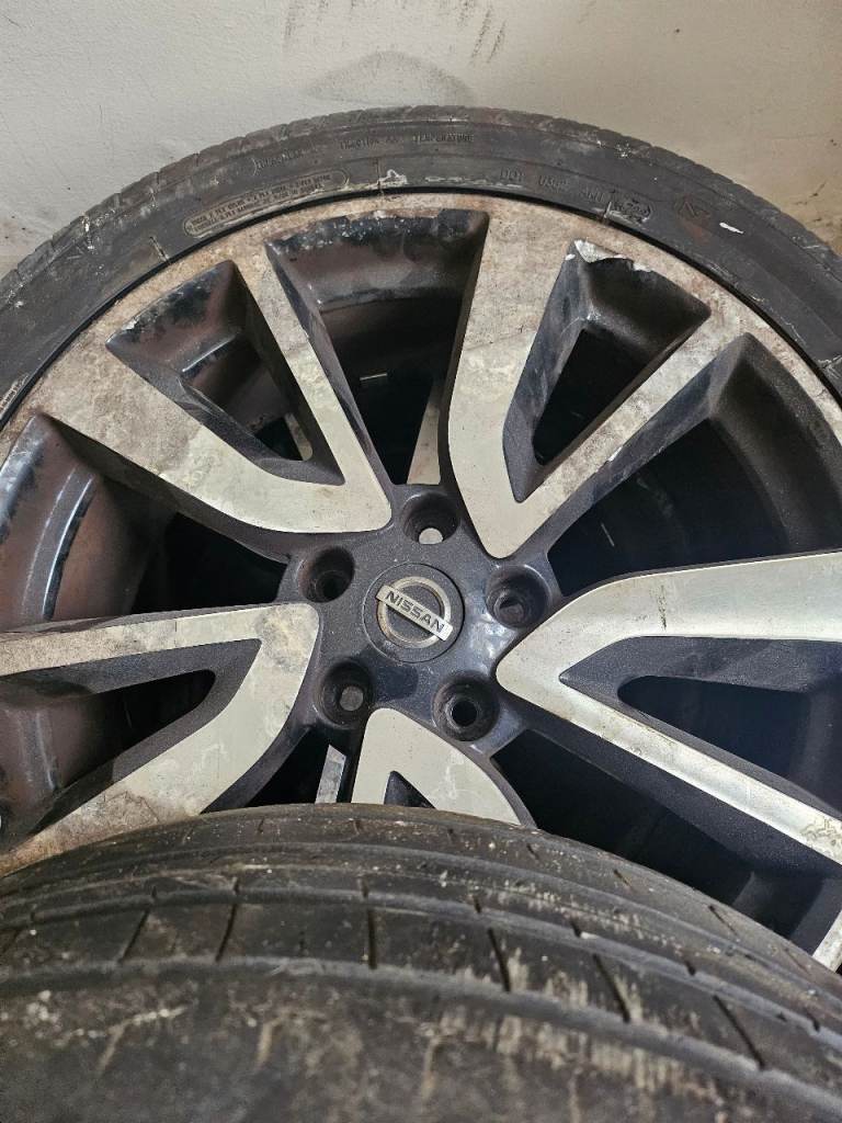 Nissan Qashqai 2015 alloy wheels 225/45/r19