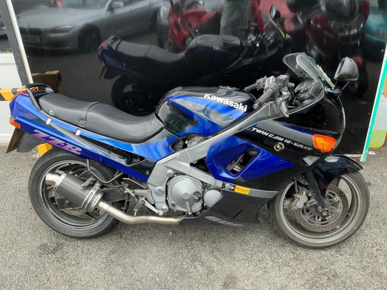 Kawasaki zzr 600