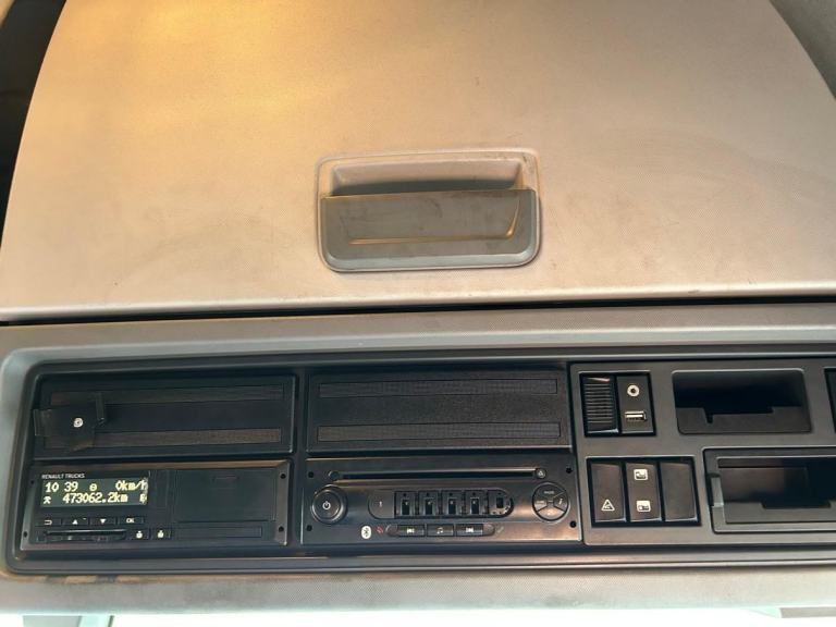 RENAULT T520 *EURO 6* 6X2 TRACTOR UNIT 2020 – FN20 BNA