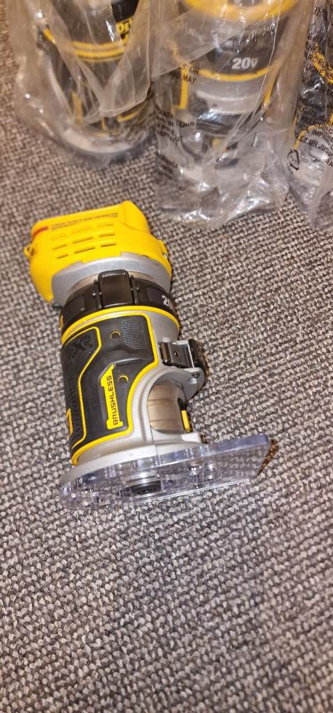 Dewalt router 18v new