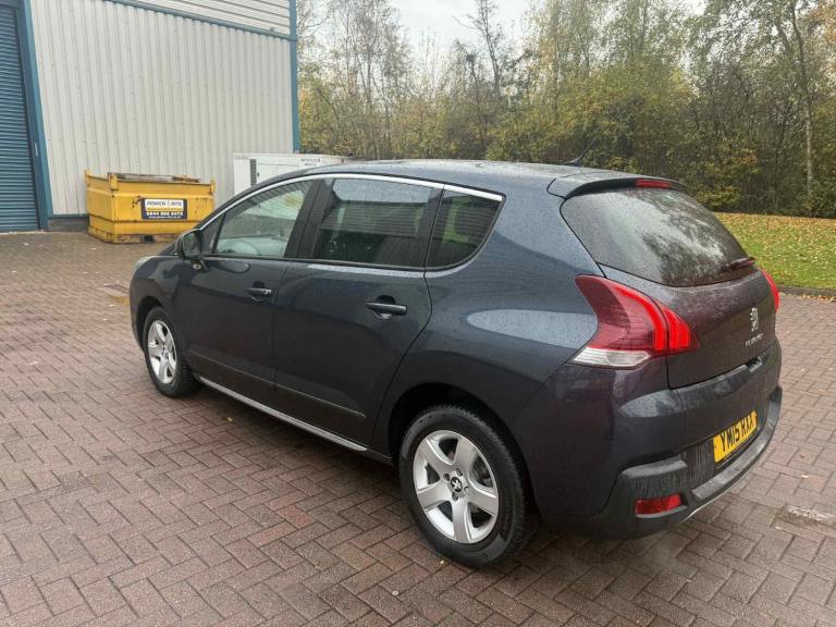 2015 Peugeot 3008 1.2 Puretech Allure 5dr HATCHBACK Petrol Manual