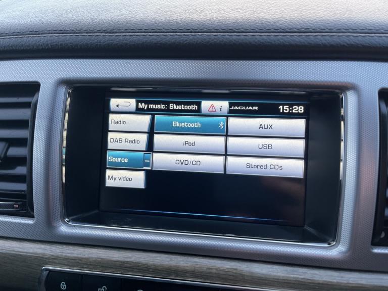 JAGUAR XF 2.2 d R-Sport 2014