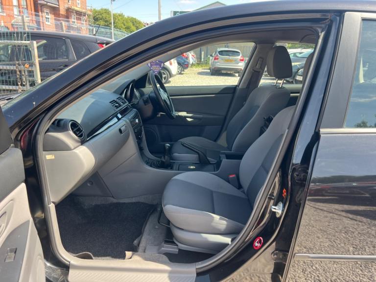 4 Former Keeper Mazda 3 1.6 Diesel