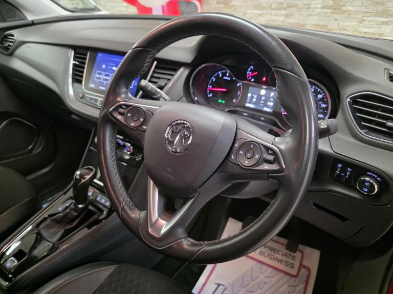 VAUXHALL GRANDLAND X 1.2 Turbo Tech Line Nav Red Auto WARRANTY 12 MONTHS MOT
