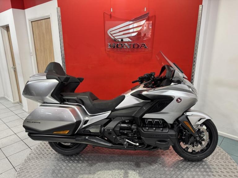 Brand new 2026 Honda GL1800 Gold Wing Tour DCT