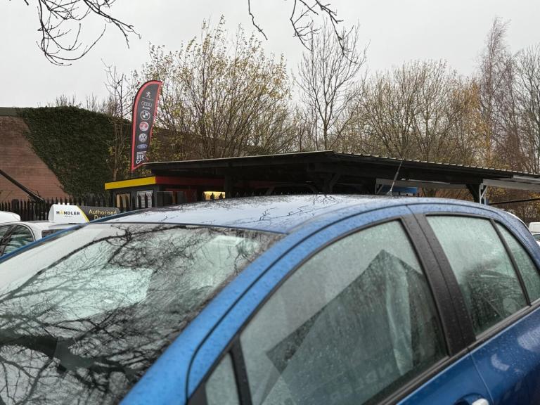 2010 Toyota Yaris 1.33 Dual VVT-i TR Euro 4 (s/s) 5dr HATCHBACK Petrol Manual