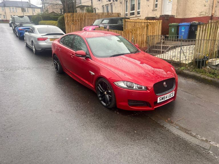 Jaguar xf r sport black 