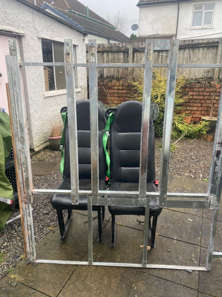 Van seats and frame Vauxhall/Renault 