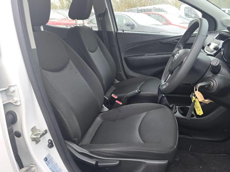 2015 Vauxhall Viva 1.0 ecoFLEX SE 5dr HATCHBACK PETROL Manual