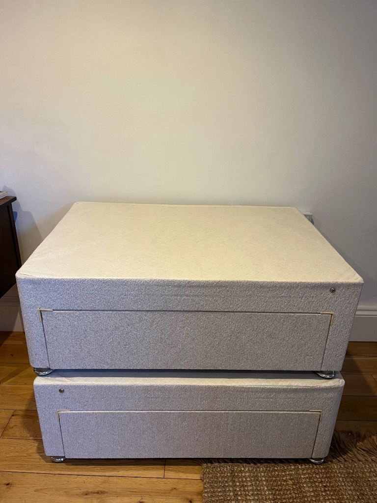 Bed base with storage 