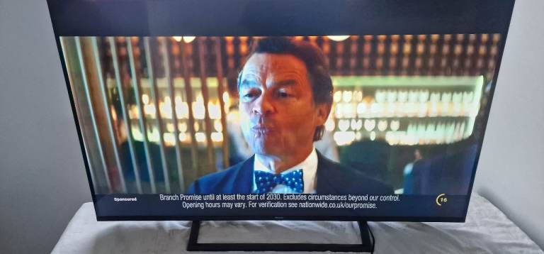 Hisense 55" 4k smart tv _ can deliver