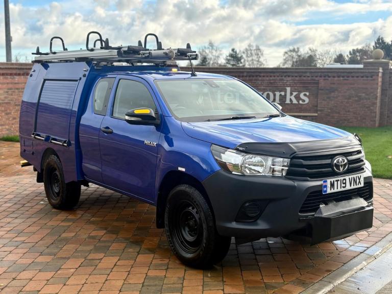 2019 Toyota Hilux Active Extra Cab Pick Up 2.4 D-4D TSS PICK UP Diesel Manual