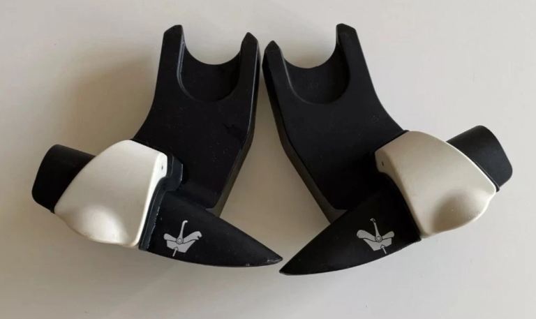 Car seat adapters for bugaboo bee5