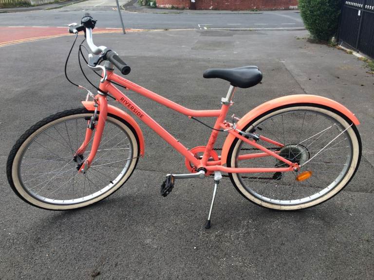 Girls Teens mountain bike hardly used
